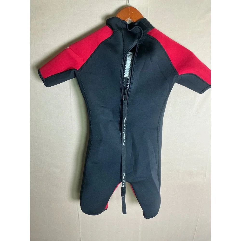 Kids 2mm Neoprene Wetsuit Shorty Red Black Size Large Short Sleeve